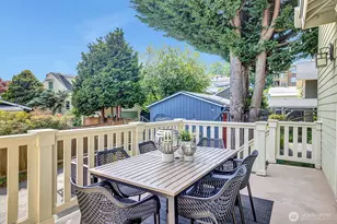 333 N 78th St, Seattle, WA 98103 - Photo 16