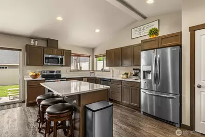 138 S Nevada Avenue, East Wenatchee, WA 98802 - Photo 12