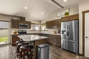 138 S Nevada Ave, East Wenatchee, WA 98802 - Photo 12