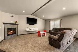 138 S Nevada Ave, East Wenatchee, WA 98802 - Photo 6