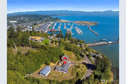 193 Robert Gray Drive SW, Ilwaco, WA 98624 - Photo 2
