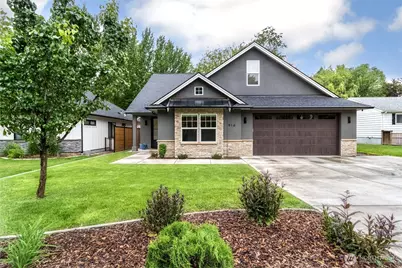 916 Statesman Street, Walla Walla, WA 99362 - Photo 1