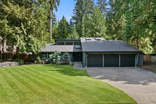 2404 Manorwood Dr SE, Puyallup, WA 98374 - Photo 2
