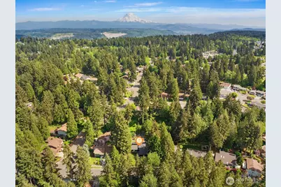 2404 Manorwood Drive SE, Puyallup, WA 98374 - Photo 38