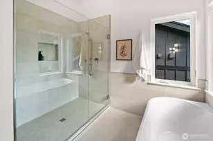 2851 NW 70th St, Seattle, WA 98117 - Photo 22