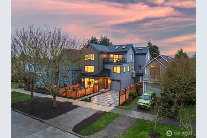2851 NW 70th Street, Seattle, WA 98117 - Photo 2