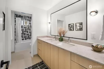 2851 NW 70th Street, Seattle, WA 98117 - Photo 32