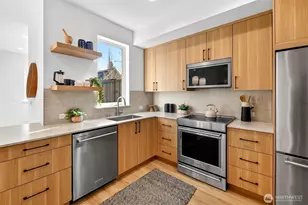 2851 NW 70th St, Seattle, WA 98117 - Photo 4