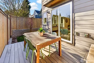 2851 NW 70th Street #B, Seattle, WA 98117 - Photo 12