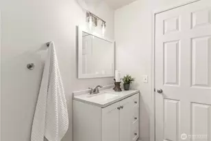 17022 190th Ave E, Renton, WA 98058 - Photo 16