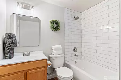 17022 190th Avenue E, Renton, WA 98058 - Photo 28