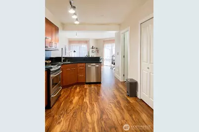 159 Denny Way #313, Seattle, WA 98109 - Photo 8