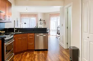 159 Denny Wy, Seattle, WA 98109 - Photo 8