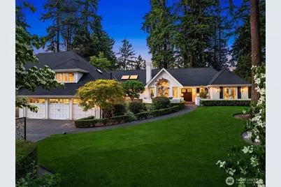 8826 NE 2nd Place, Medina, WA 98039 - Photo 2