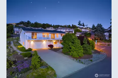 5012 Macbeth Drive, Anacortes, WA 98221 - Photo 2