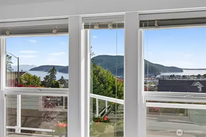 5012 Macbeth Drive, Anacortes, WA 98221 - Photo 12