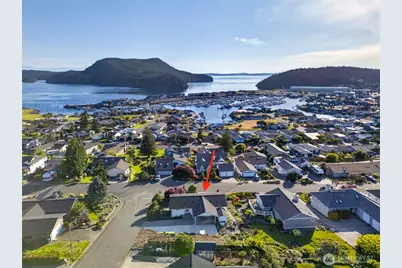 5012 Macbeth Drive, Anacortes, WA 98221 - Photo 2