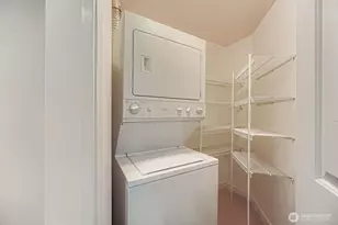 2607 Western Ave, Seattle, WA 98121 - Photo 18