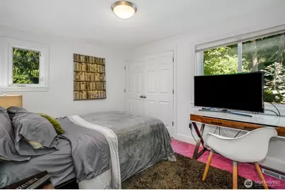 13130 Holmes Point Drive NE, Kirkland, WA 98034 - Photo 20