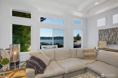 13130 Holmes Point Drive NE, Kirkland, WA 98034 - Photo 6