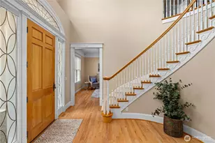 649 E Lake Sammamish Pkwy SE, Sammamish, WA 98074 - Photo 20