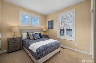 649 E Lake Sammamish Pkwy SE, Sammamish, WA 98074 - Photo 26