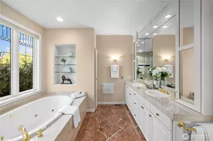 649 E Lake Sammamish Pkwy SE, Sammamish, WA 98074 - Photo 14