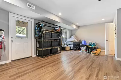 115 N 34th Street, Bellingham, WA 98225 - Photo 18