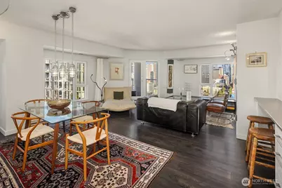 121 Vine Street #2506, Seattle, WA 98121 - Photo 2
