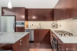 909 5th Ave, Seattle, WA 98104 - Photo 12