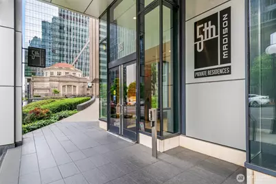 909 5th Avenue #1902, Seattle, WA 98104 - Photo 28