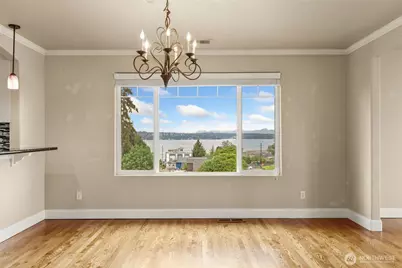 1005 N 29th Street, Renton, WA 98056 - Photo 10
