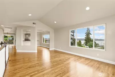 1005 N 29th Street, Renton, WA 98056 - Photo 8