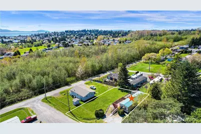 8409 Richard Way, Blaine, WA 98230 - Photo 2
