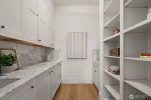 1031 McGilvra Blvd E, Seattle, WA 98112 - Photo 8