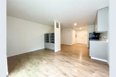 2249 NE 46th Street, Seattle, WA 98105 - Photo 6