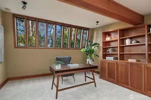 7816 NE 32nd St, Medina, WA 98039 - Photo 22