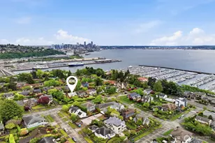 1560 28th Ave W, Seattle, WA 98199 - Photo 2