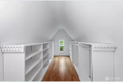 1560 28th Avenue W, Seattle, WA 98199 - Photo 22