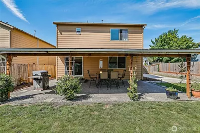 6404 35th Street NE, Marysville, WA 98270 - Photo 34