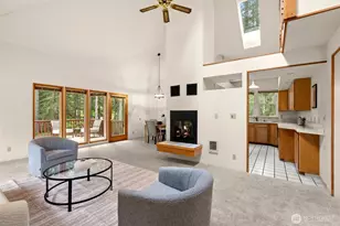 7983 NE Walden Ln, Bainbridge Island, WA 98110 - Photo 4