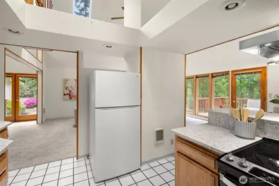 7983 NE Walden Lane, Bainbridge Island, WA 98110 - Photo 14