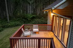 7983 NE Walden Ln, Bainbridge Island, WA 98110 - Photo 30
