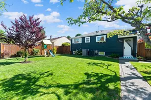 6017 46th Ave SW, Seattle, WA 98136 - Photo 2