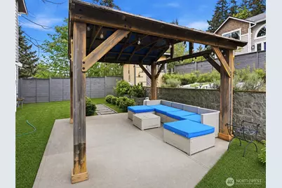 21002 61st Avenue W, Lynnwood, WA 98036 - Photo 36