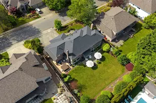 1220 268th Way SE, Sammamish, WA 98075 - Photo 40