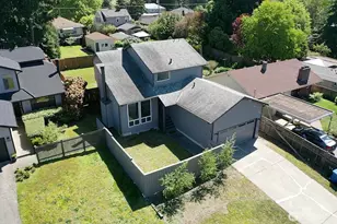 12228 Dayton Ave N, Seattle, WA 98133 - Photo 38