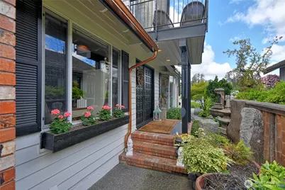 1504 E Lakeshore Drive, Lake Stevens, WA 98258 - Photo 6