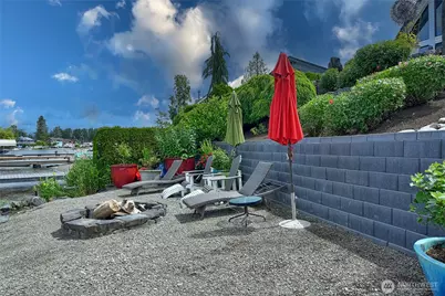 1504 E Lakeshore Drive, Lake Stevens, WA 98258 - Photo 4