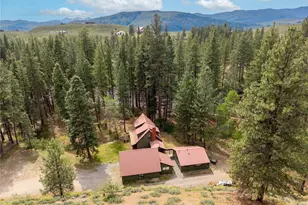 19 Maughan Rd, Winthrop, WA 98862 - Photo 1